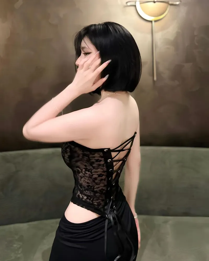 Gu thời trang phóng khoáng của gái gơn phố Gu thời trang phóng khoáng của gái gơn phố