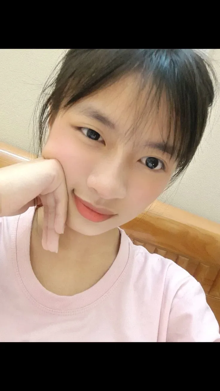 Hình ảnh gái lớp 5 cute ngây thơ trong sáng Hình ảnh gái lớp 5 cute ngây thơ trong sáng