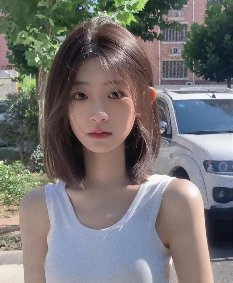 Ảnh gái lớp 5 cute dễ thương với mái tóc xinh xắn Ảnh gái lớp 5 cute dễ thương với mái tóc xinh xắn