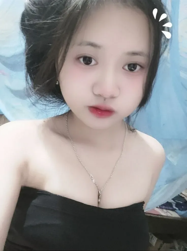 Ảnh gái lớp 5 cute ngây ngô và đáng yêu Ảnh gái lớp 5 cute ngây ngô và đáng yêu