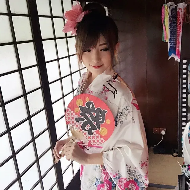 Vẻ đẹp độc đáo của gái Nhật Bản trong văn hóa cosplay Vẻ đẹp độc đáo của gái Nhật Bản trong văn hóa cosplay