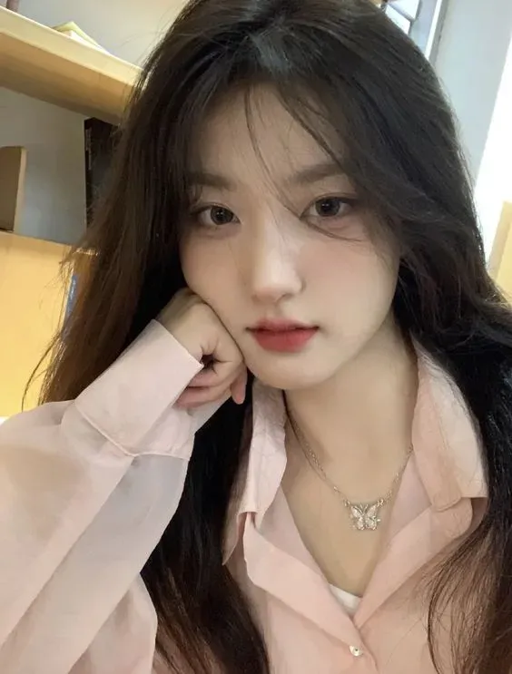 Gái Nhật Bản hiện đại với gu thời trang cá tính Gái Nhật Bản hiện đại với gu thời trang cá tính