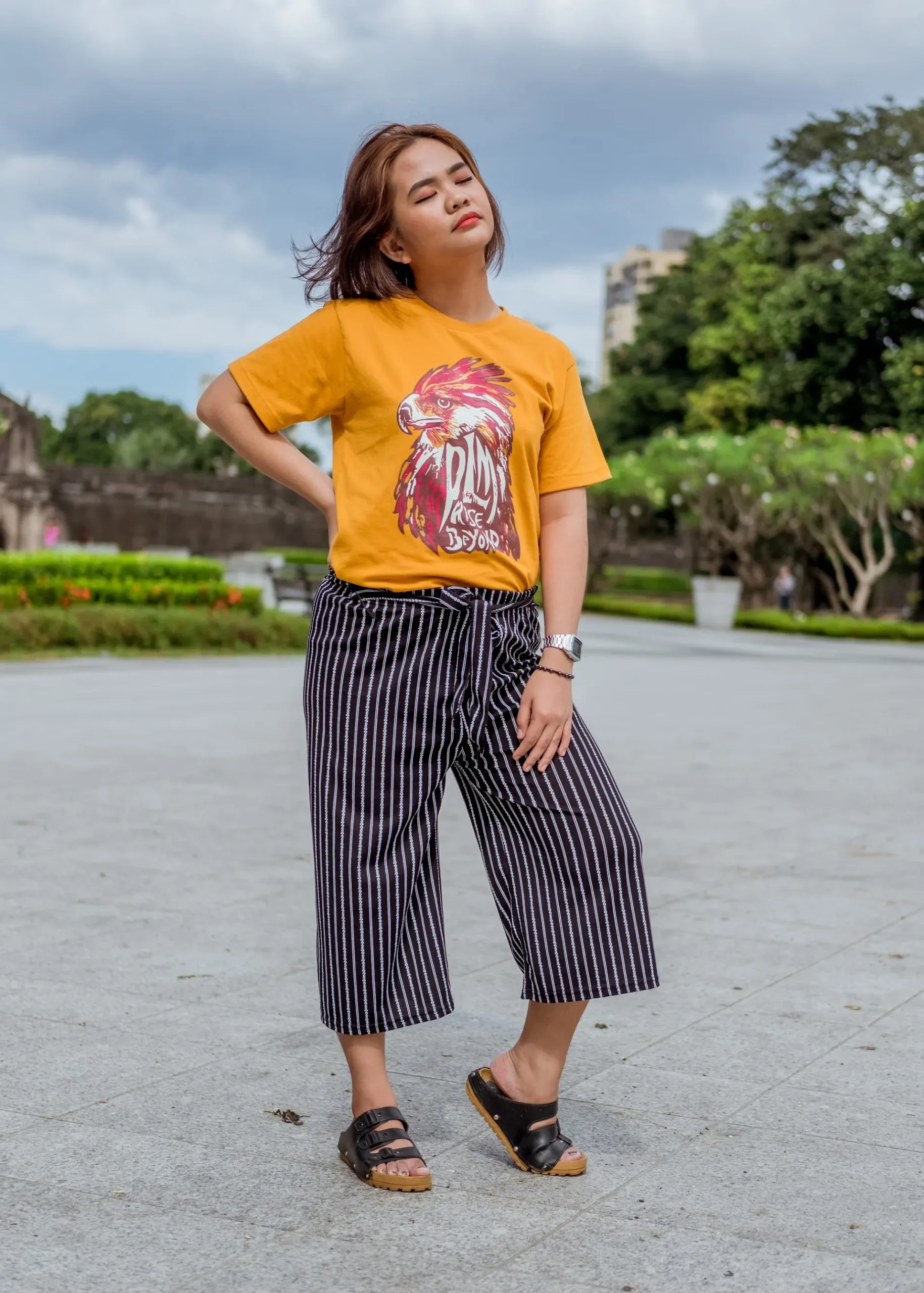 Ảnh gái Philippines trong chiếc váy maxi, đẹp tựa một nàng thơ Ảnh gái Philippines trong chiếc váy maxi, đẹp tựa một nàng thơ