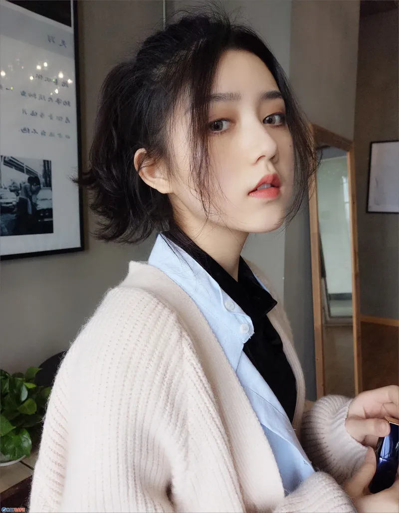 Nét đẹp truyền thống xen lẫn hiện đại, gái Trung Quốc cute Nét đẹp truyền thống xen lẫn hiện đại, gái Trung Quốc cute