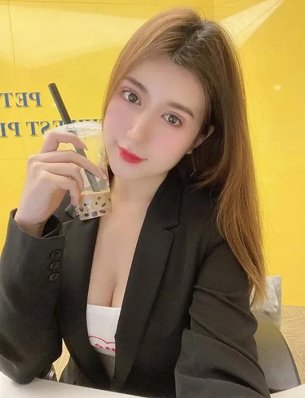 Thời trang công sở thanh lịch giúp gái văn phòng nổi bật Thời trang công sở thanh lịch giúp gái văn phòng nổi bật