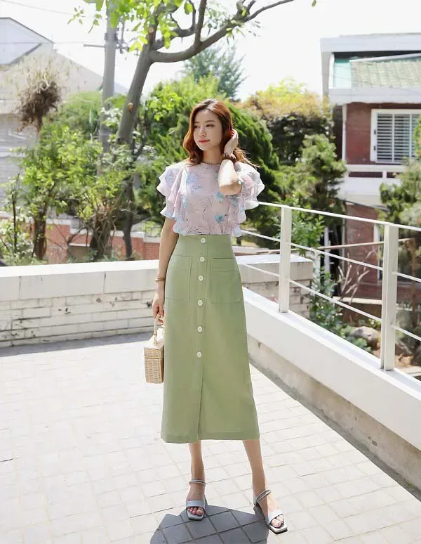 Sự kết hợp hoàn hảo Sự kết hợp hoàn hảo giữa cá tính và thời trang công sở của gái văn phòng Sự kết hợp hoàn hảo Sự kết hợp hoàn hảo giữa cá tính và thời trang công sở của gái văn phòng