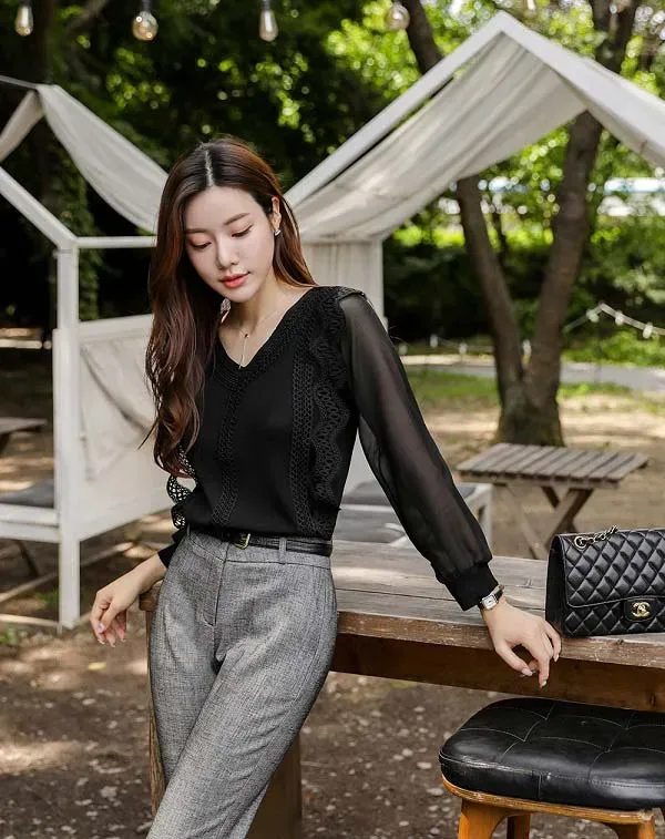 Gái văn phòng và không gian làm việc đầy cảm hứng Gái văn phòng và không gian làm việc đầy cảm hứng
