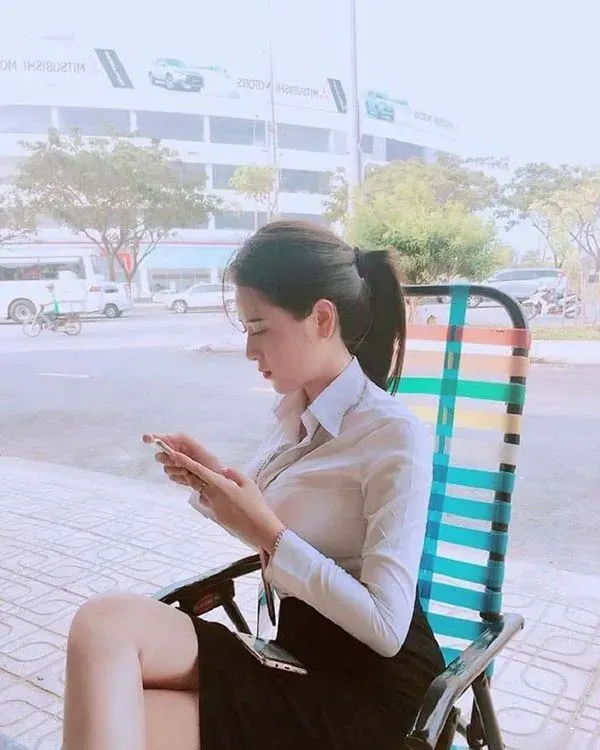 Phong cách thời trang công sở tối giản nhưng đầy ấn tượng Phong cách thời trang công sở tối giản nhưng đầy ấn tượng