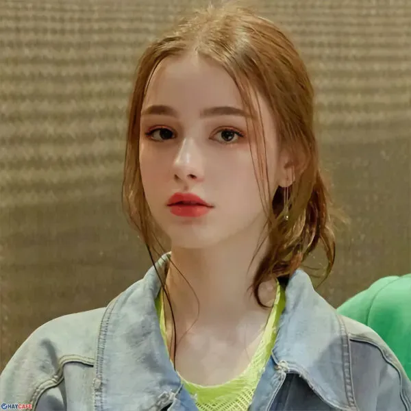 Vẻ đẹp thanh lịch và sang trọng từ gái xinh châu Âu Vẻ đẹp thanh lịch và sang trọng từ gái xinh châu Âu