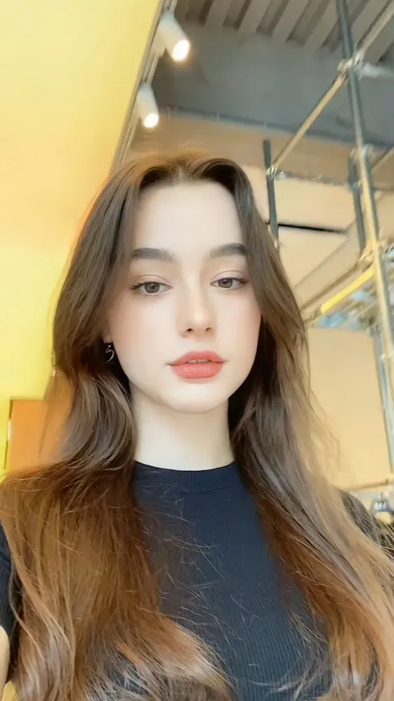 Bộ ảnh gái xinh châu Âu chuẩn gu thời thượng Bộ ảnh gái xinh châu Âu chuẩn gu thời thượng