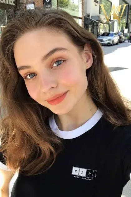 Bộ ảnh gái xinh châu Âu với phong cách cực kỳ sang trọng Bộ ảnh gái xinh châu Âu với phong cách cực kỳ sang trọng