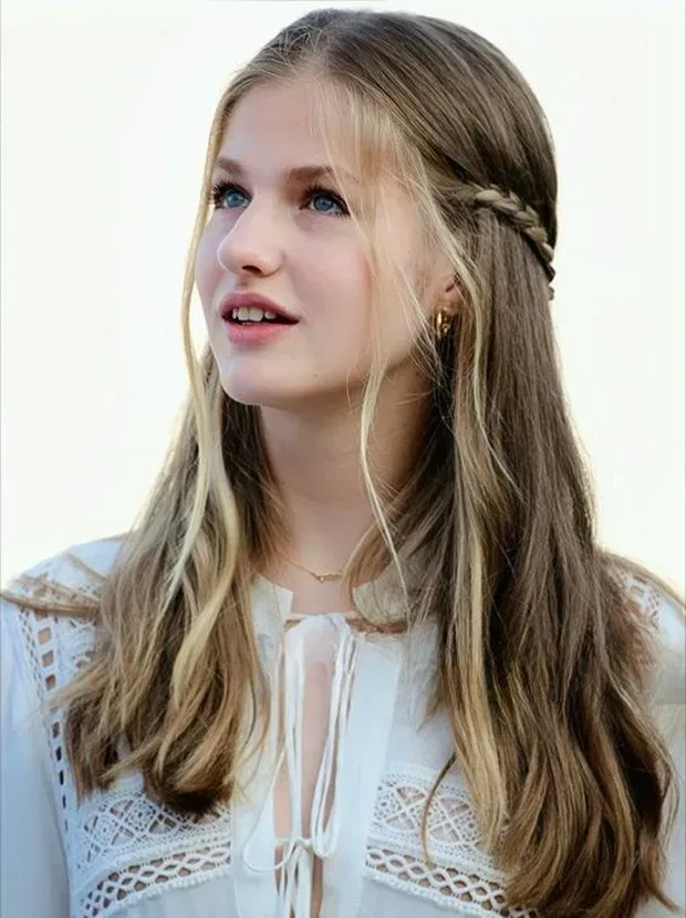 Chiêm ngưỡng vẻ đẹp tự nhiên từ những nàng gái xinh châu Âu Chiêm ngưỡng vẻ đẹp tự nhiên từ những nàng gái xinh châu Âu