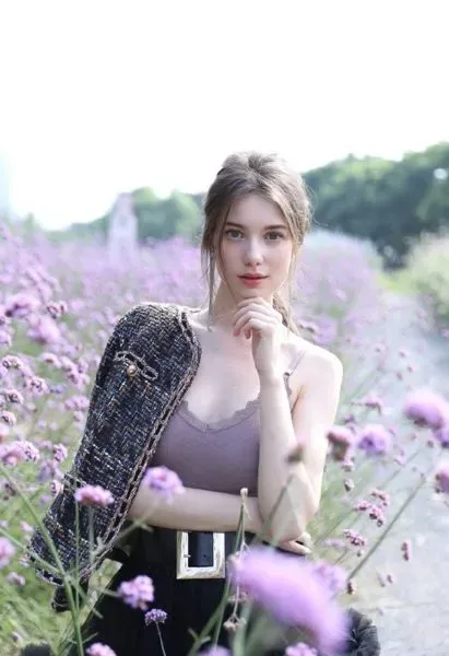 Bộ ảnh gái xinh châu Âu được yêu thích nhất hiện nay Bộ ảnh gái xinh châu Âu được yêu thích nhất hiện nay