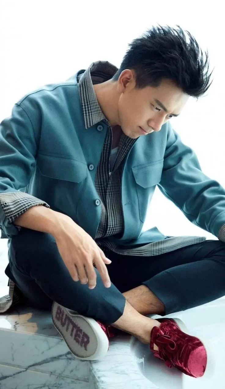 Diễn viên Hàn Thương Ngôn và nụ cười cuốn hút Diễn viên Hàn Thương Ngôn và nụ cười cuốn hút