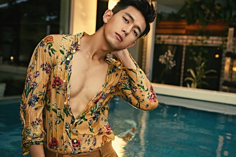 Sự thân thiện của diễn viên Hàn Thương Ngôn với người hâm mộ Sự thân thiện của diễn viên Hàn Thương Ngôn với người hâm mộ