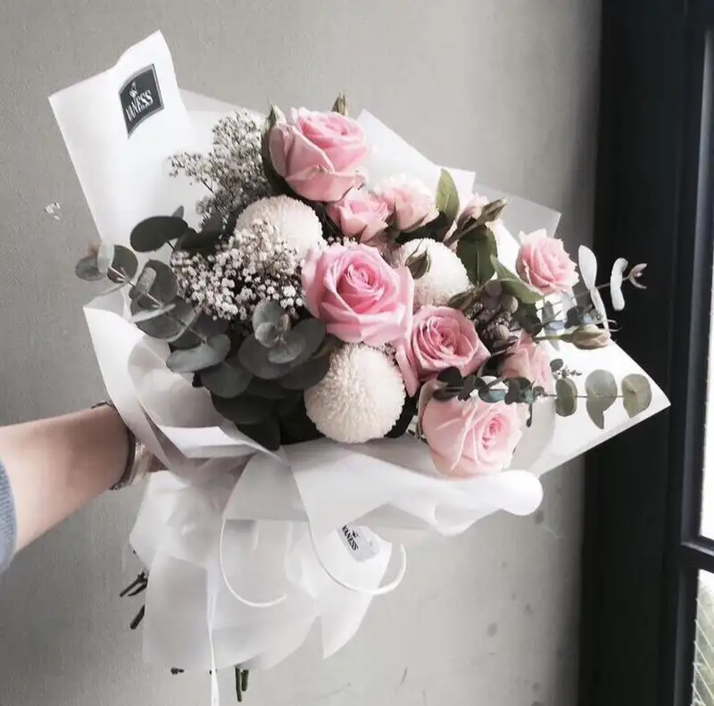 Vẻ đẹp thanh nhã của ảnh hoa tặng nhận xe khiến ai cũng thích thú Vẻ đẹp thanh nhã của ảnh hoa tặng nhận xe khiến ai cũng thích thú