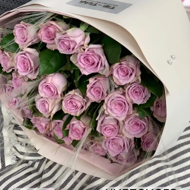 Những bông hoa tặng nhận xe đầy sắc thái, mang ý nghĩa đặc biệt Những bông hoa tặng nhận xe đầy sắc thái, mang ý nghĩa đặc biệt