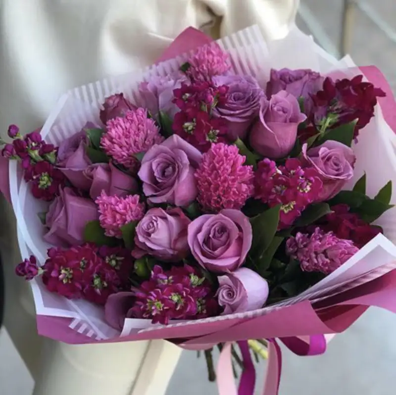 Vẻ đẹp hoàn mỹ của hoa tặng nhận xe làm nổi bật khoảnh khắc Vẻ đẹp hoàn mỹ của hoa tặng nhận xe làm nổi bật khoảnh khắc