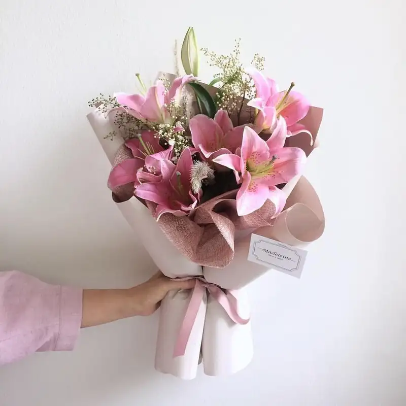 Ảnh hoa tặng nhận xe giúp lưu giữ kỷ niệm đáng nhớ Ảnh hoa tặng nhận xe giúp lưu giữ kỷ niệm đáng nhớ