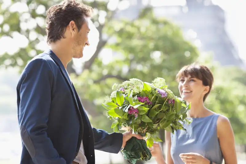 Tặng hoa đối tác để khẳng định mối quan hệ bền vững Tặng hoa đối tác để khẳng định mối quan hệ bền vững