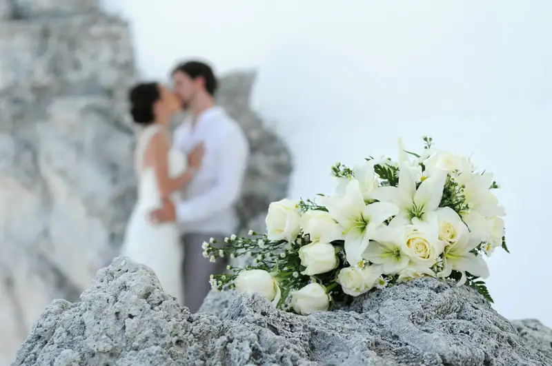 Sắc hoa tặng đám cưới nổi bật, mang đến sự may mắn