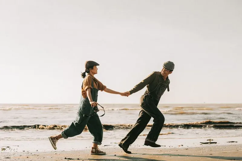Lời hứa yêu thương qua hình ảnh đôi trai gái yêu nhau Lời hứa yêu thương qua hình ảnh đôi trai gái yêu nhau