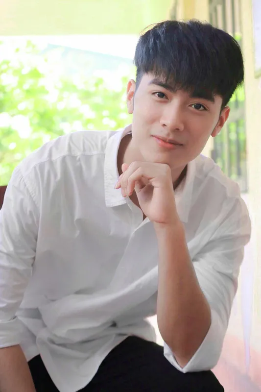 Ảnh trai đẹp Việt Nam với ánh nhìn cuốn hút. Ảnh trai đẹp Việt Nam với ánh nhìn cuốn hút.