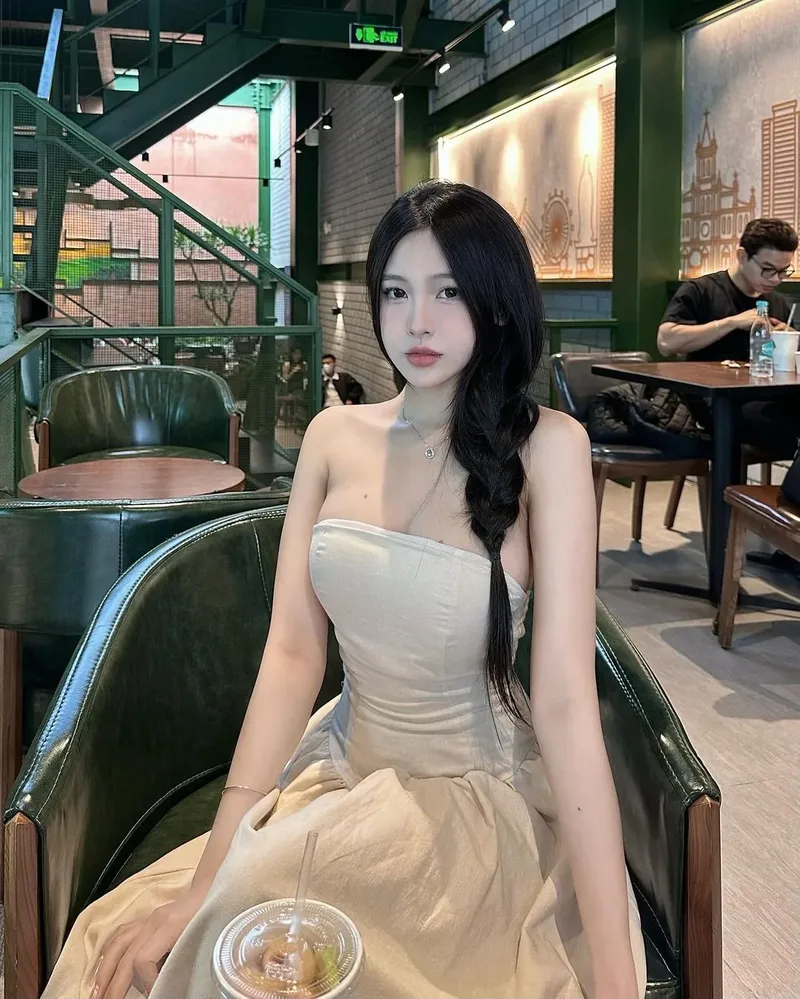 Tận hưởng vẻ đẹp tự nhiên với ảnh nền gái xinh 4k Tận hưởng vẻ đẹp tự nhiên với ảnh nền gái xinh 4k