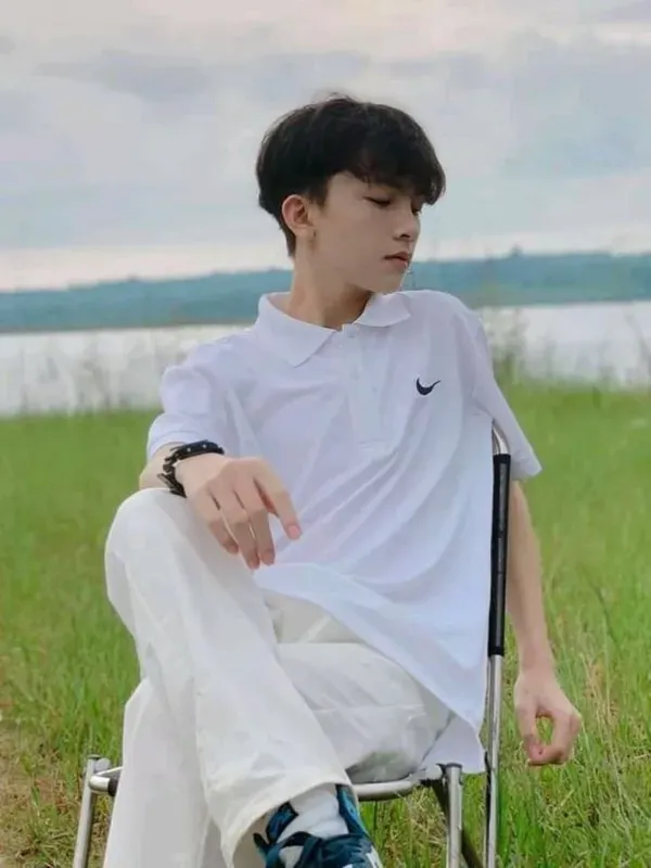 Trai đẹp boy phố nổi bật giữa đám đông Trai đẹp boy phố nổi bật giữa đám đông
