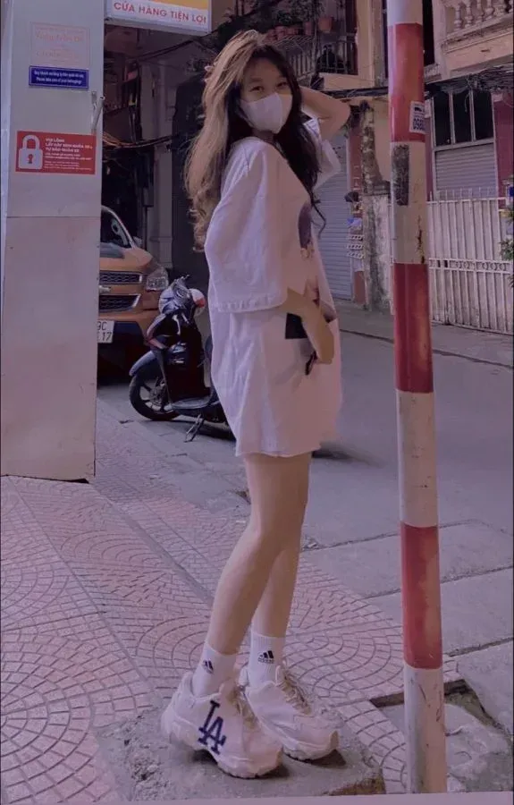 Thể hiện nét cá tính qua ảnh gái dáng đẹp Thể hiện nét cá tính qua ảnh gái dáng đẹp