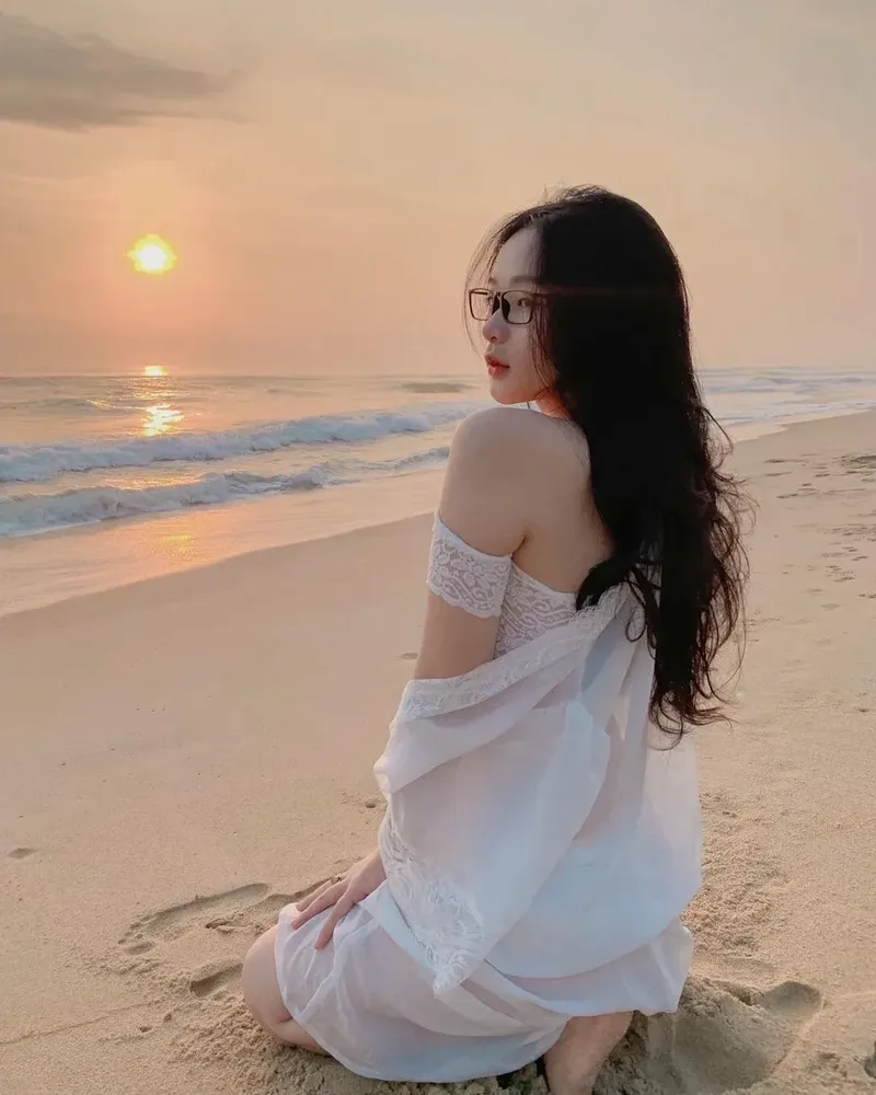 Ngắm nhìn ảnh gái dáng đẹp eo thon nổi bật Ngắm nhìn ảnh gái dáng đẹp eo thon nổi bật