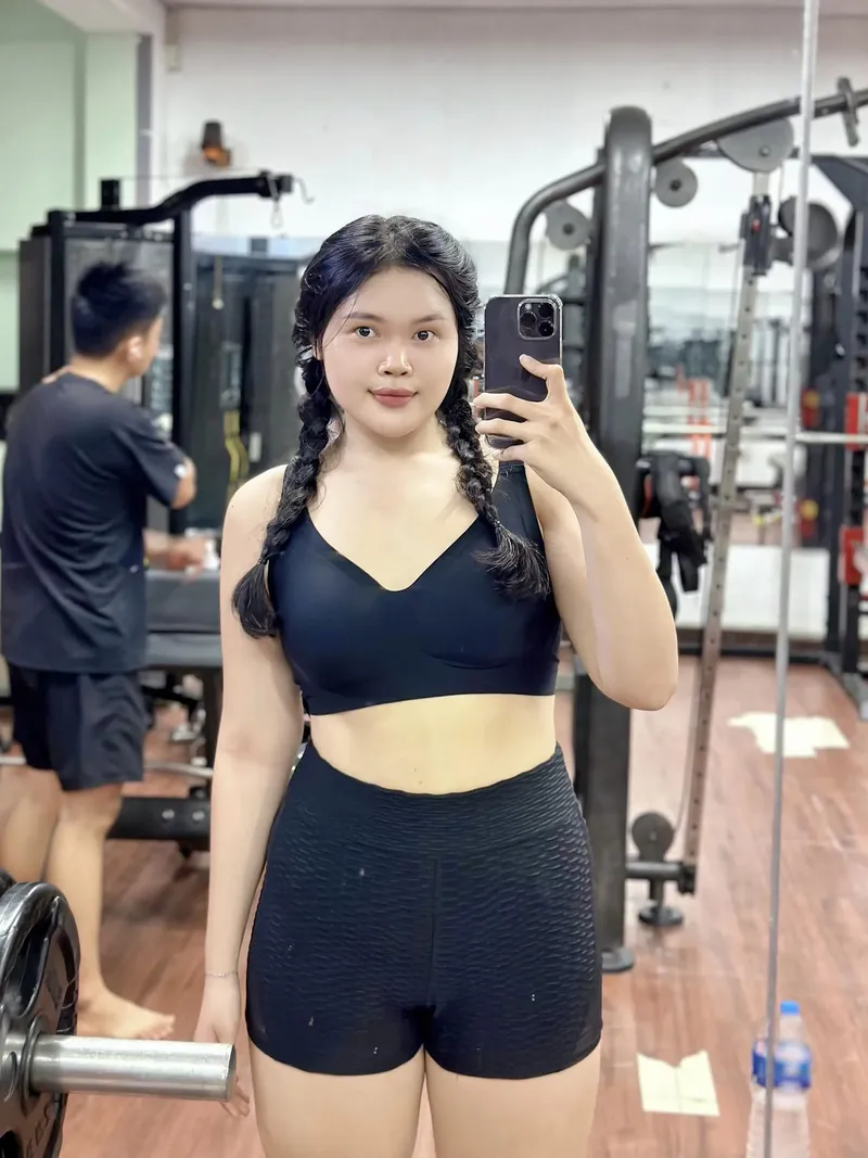 Khám phá vẻ đẹp đáng yêu trong hình ảnh cô gái mập dễ thương Khám phá vẻ đẹp đáng yêu trong hình ảnh cô gái mập dễ thương