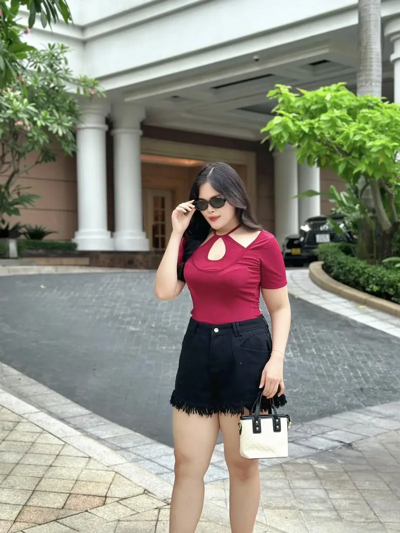 Hình ảnh cô gái mập dễ thương đáng yêu, mang phong cách dễ thương Hình ảnh cô gái mập dễ thương đáng yêu, mang phong cách dễ thương