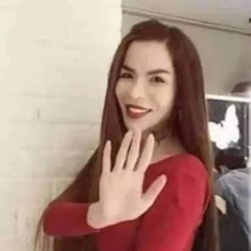 Meme Linda biểu cảm đáng yêu và vui nhộn