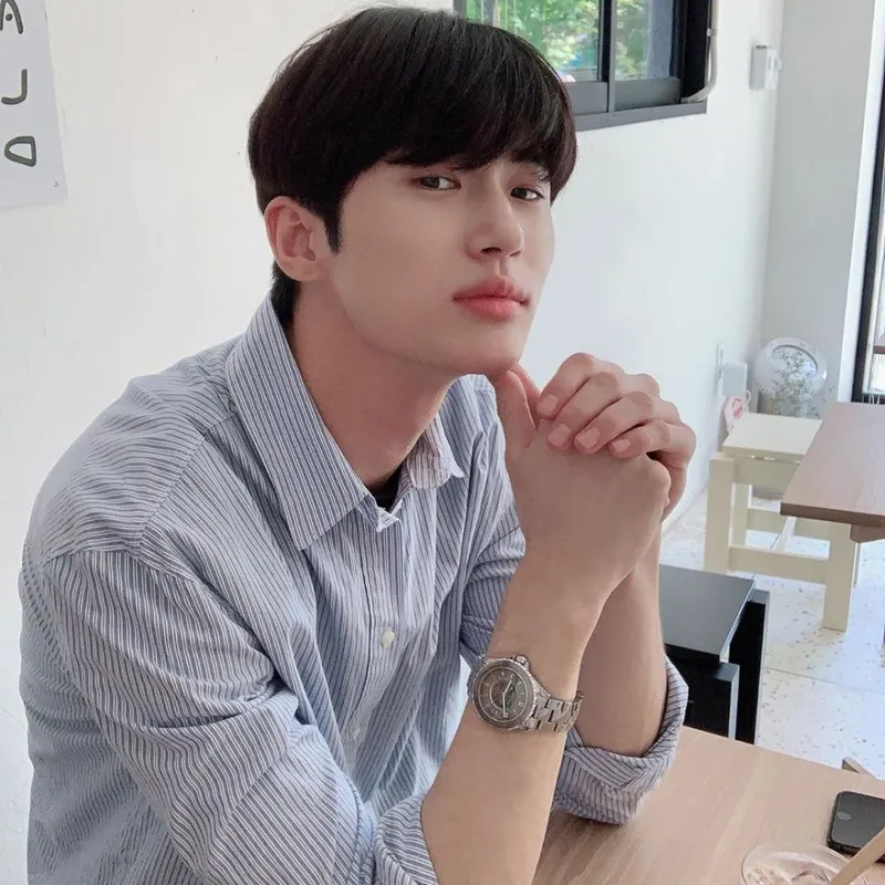 Byeon Woo Seok nụ cười rạng rỡ Byeon Woo Seok nụ cười rạng rỡ