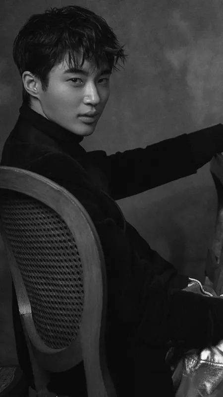 Byeon Woo Seok nét mặt điềm đạm Byeon Woo Seok nét mặt điềm đạm