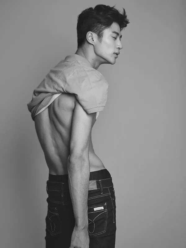Byeon Woo Seok gương mặt bình thản Byeon Woo Seok gương mặt bình thản