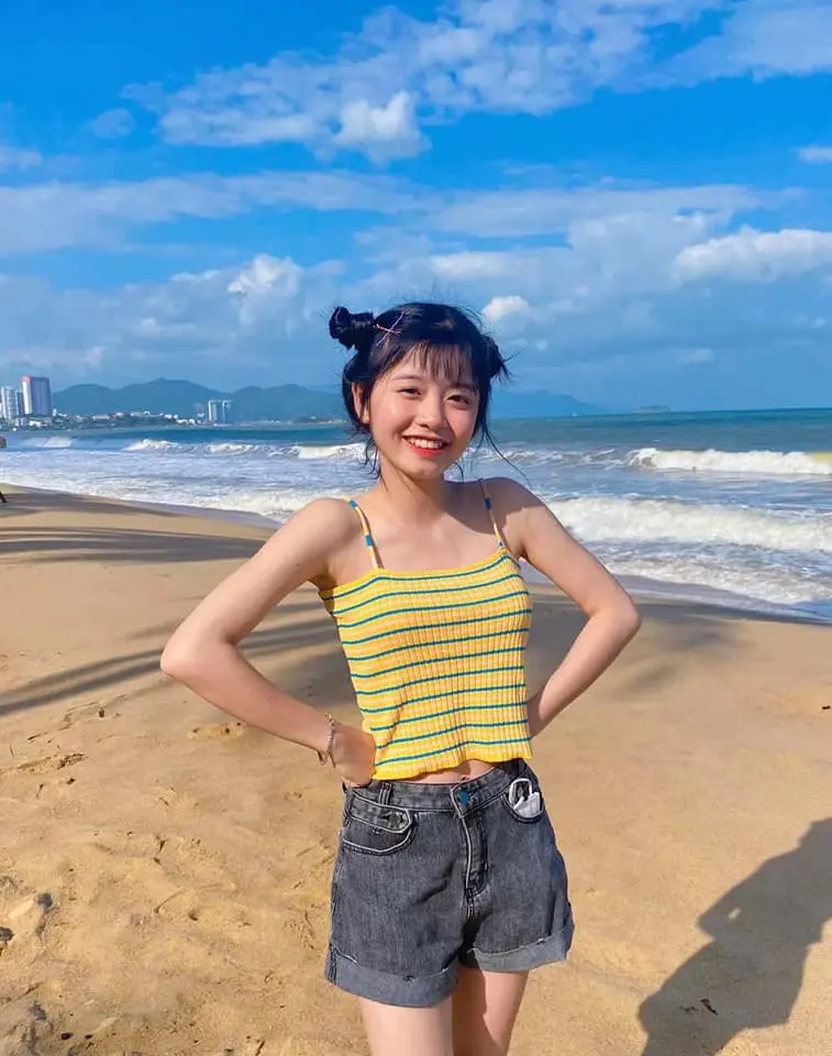 Những hình ảnh gái xinh tỏa sáng trong trang phục thời trang cá tính Những hình ảnh gái xinh tỏa sáng trong trang phục thời trang cá tính