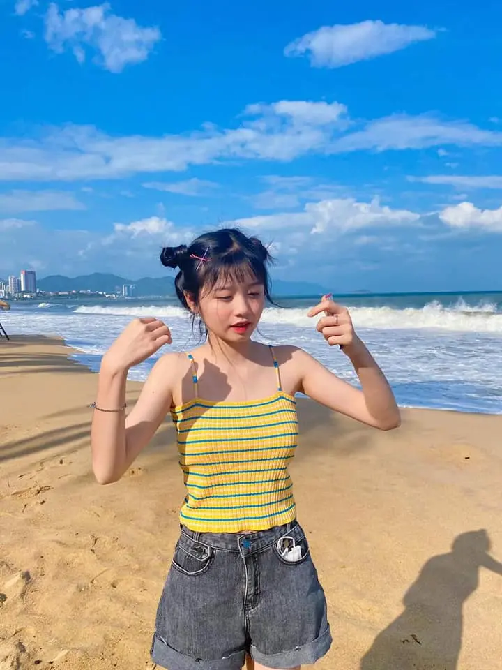 Chiêm ngưỡng những hình ảnh gái xinh mang phong cách nữ tính Chiêm ngưỡng những hình ảnh gái xinh mang phong cách nữ tính
