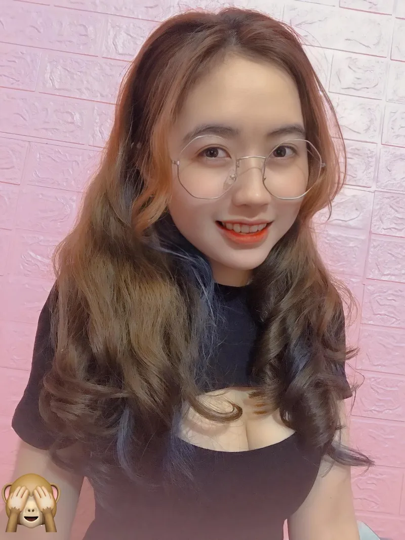 Những hình ảnh gái xinh năng động trong trang phục thể thao Những hình ảnh gái xinh năng động trong trang phục thể thao