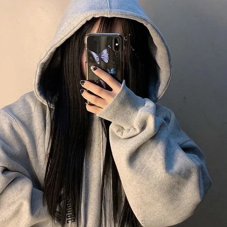 Làm mới hồ sơ với avatar ẩn danh nữ mang nét nghệ thuật. Làm mới hồ sơ với avatar ẩn danh nữ mang nét nghệ thuật.