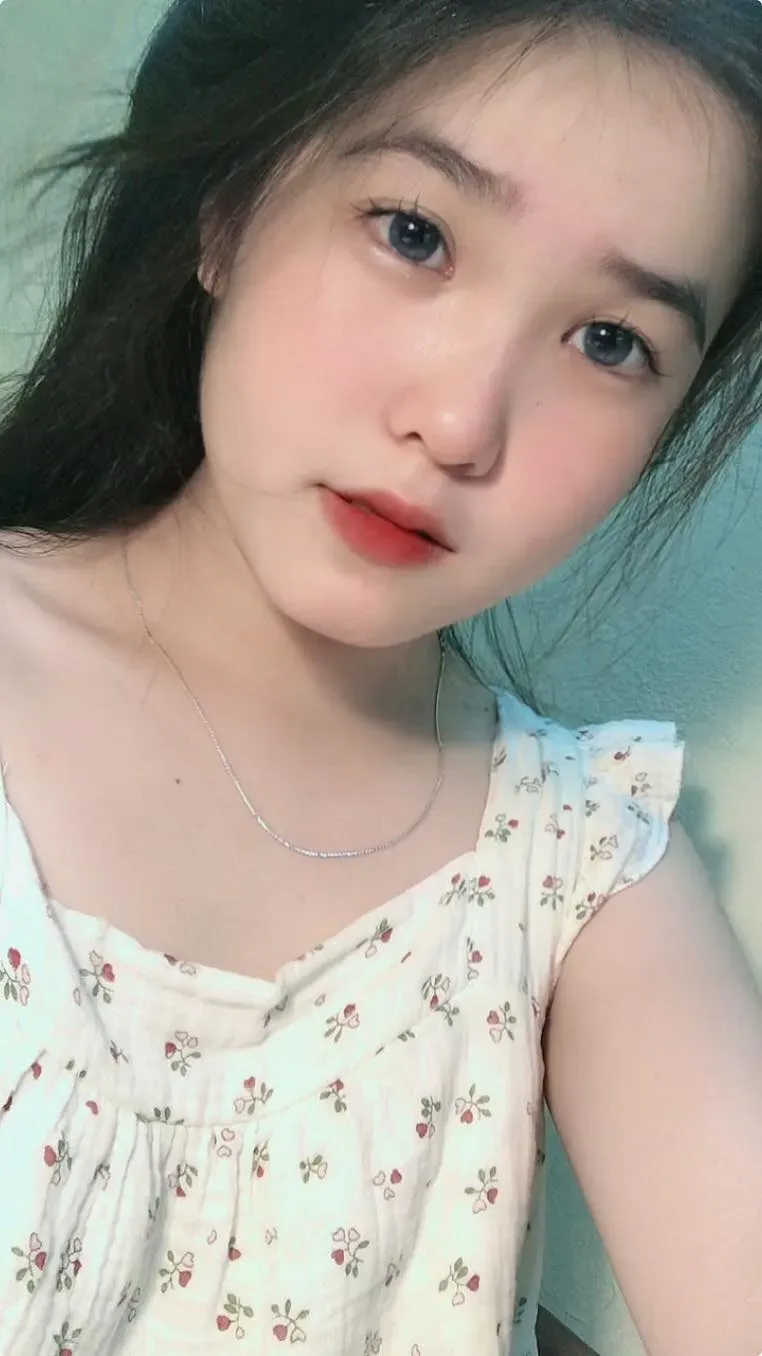 Khám phá nét đẹp bình dị của gái k5 qua từng khung hình Khám phá nét đẹp bình dị của gái k5 qua từng khung hình