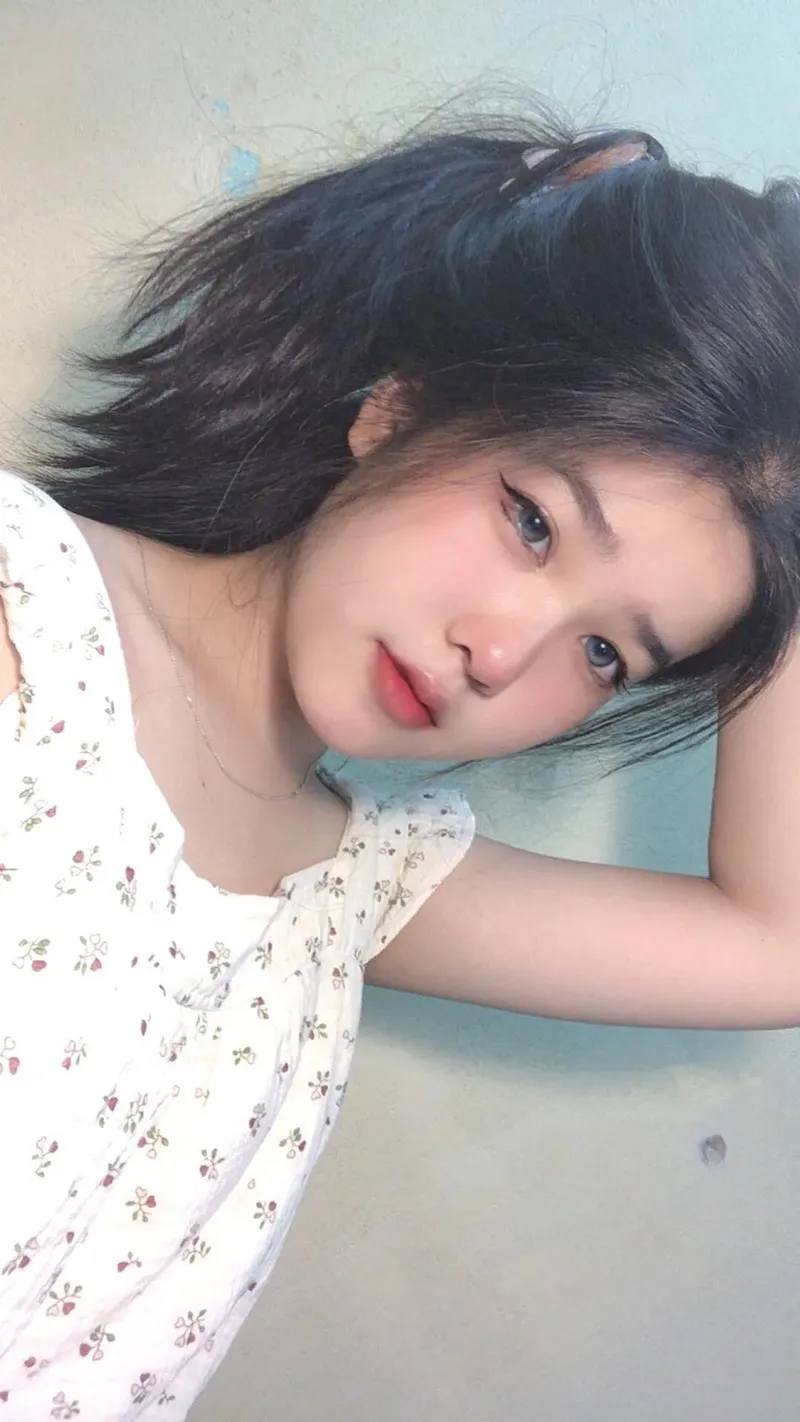 Nét duyên dáng, tươi sáng của gái k5 trong buổi chụp hình Nét duyên dáng, tươi sáng của gái k5 trong buổi chụp hình