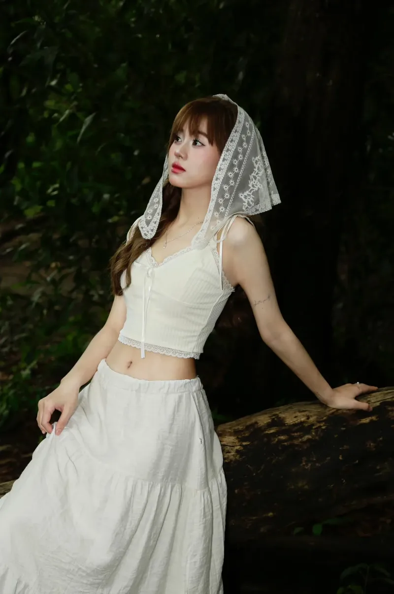 Nét trong sáng qua từng ảnh gái 2k5 Nét trong sáng qua từng ảnh gái 2k5