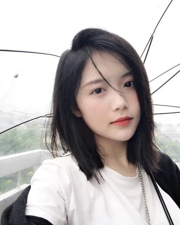 Ảnh gái 2k5 cuốn hút với phong cách riêng biệt Ảnh gái 2k5 cuốn hút với phong cách riêng biệt