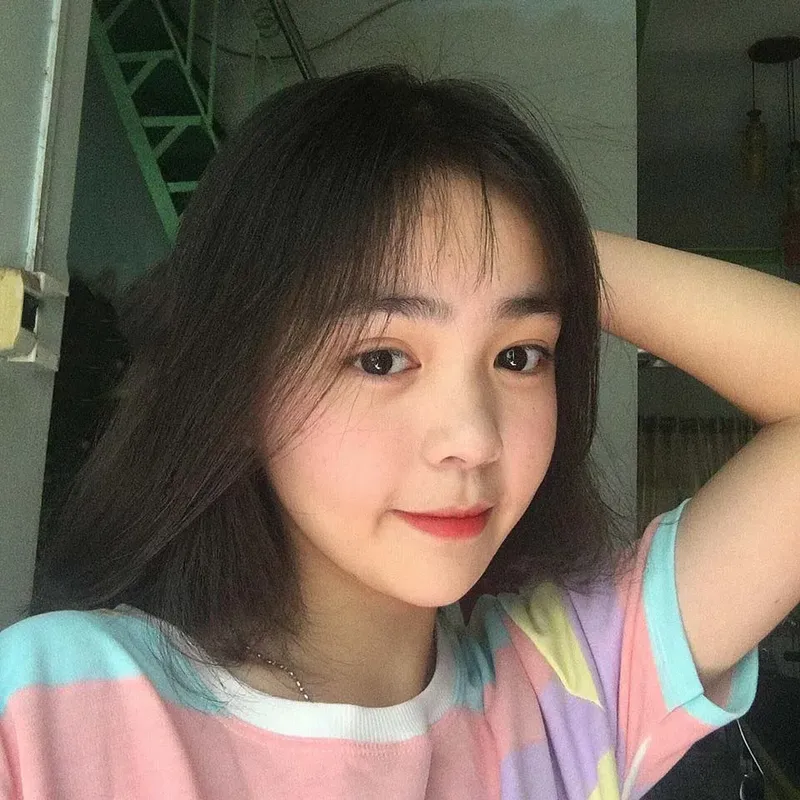 Ảnh gái 2k5 mang vẻ đẹp nhẹ nhàng và tinh tế Ảnh gái 2k5 mang vẻ đẹp nhẹ nhàng và tinh tế
