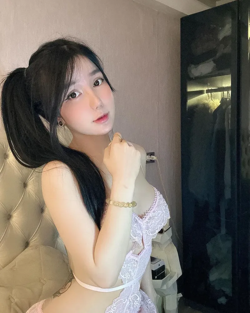 Khám phá ảnh gái đẹp sắc nét để tải về điện thoại của bạn Khám phá ảnh gái đẹp sắc nét để tải về điện thoại của bạn
