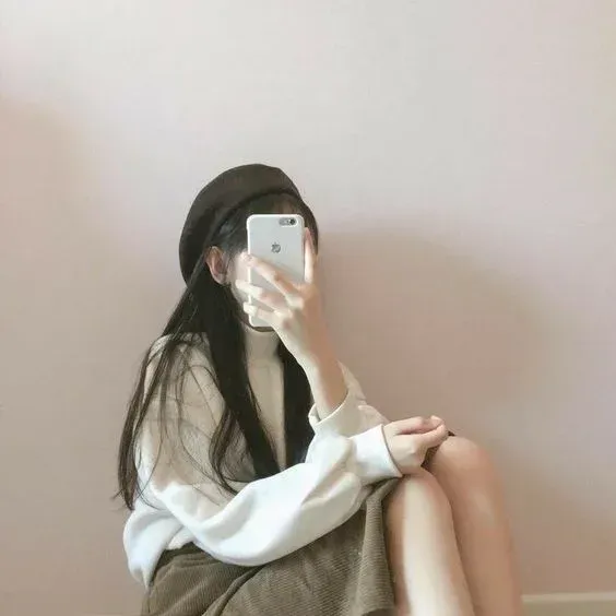 Tải ảnh gái xinh che mặt phù hợp với mọi phong cách thời trang Tải ảnh gái xinh che mặt phù hợp với mọi phong cách thời trang