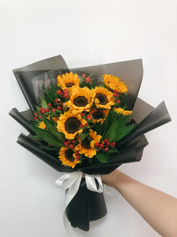 Ảnh hoa tặng lễ tốt nghiệp gửi gắm lời chúc bình an