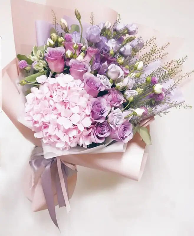 Tận hưởng niềm vui từ những bó hoa tặng sinh nhật đẹp Tận hưởng niềm vui từ những bó hoa tặng sinh nhật đẹp